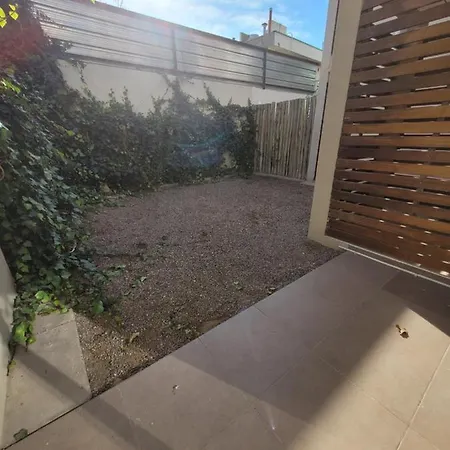 Lujoso Apartamento Comodo Y Luminoso Con Seguridad 24 Hs Y Estacionamiento Guaymallen Exterior photo