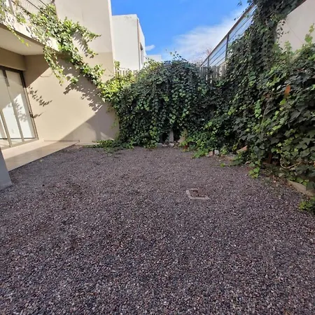 Lujoso Apartamento Comodo Y Luminoso Con Seguridad 24 Hs Y Estacionamiento Guaymallen Exterior photo