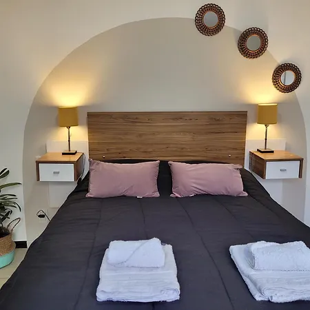Lujoso Apartamento Comodo Y Luminoso Con Seguridad 24 Hs Y Estacionamiento Guaymallen Exterior photo